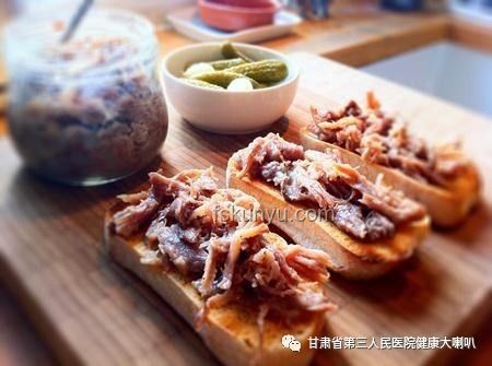 小宇的海边熟食革命，跨界创新美食梦