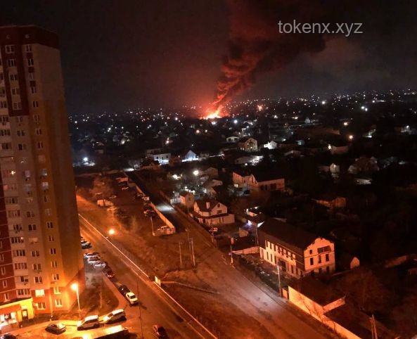 基辅之夜：爆炸声中的坚韧与希望