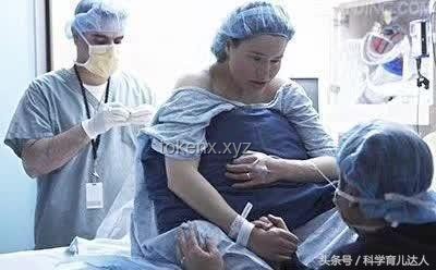 我国分娩镇痛服务现状与全面推进对比分析