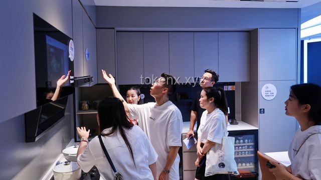 家庭幸福新趋势：智慧男性引领家庭和谐新风尚